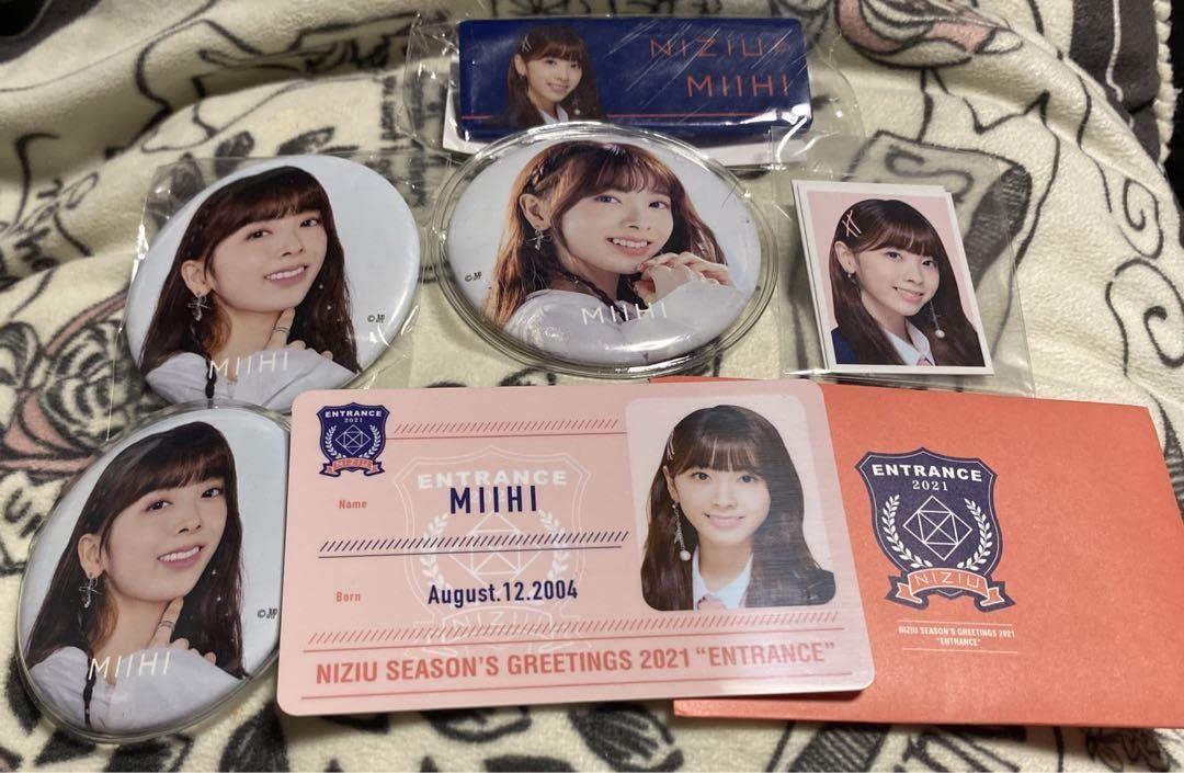 niziu ミイヒちゃんセット NiziU ミイヒちゃんセット Amazon.co.jp: Niziu ミイヒ 3周年